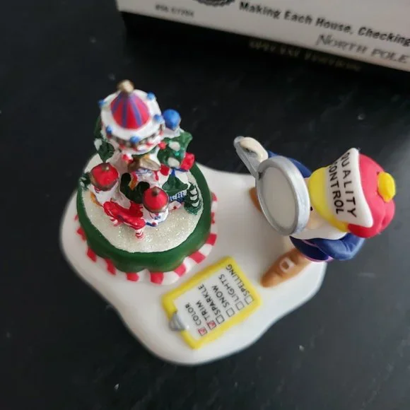 Dept 56 Making Each House, Checking It Twice - Picture 2 of 8